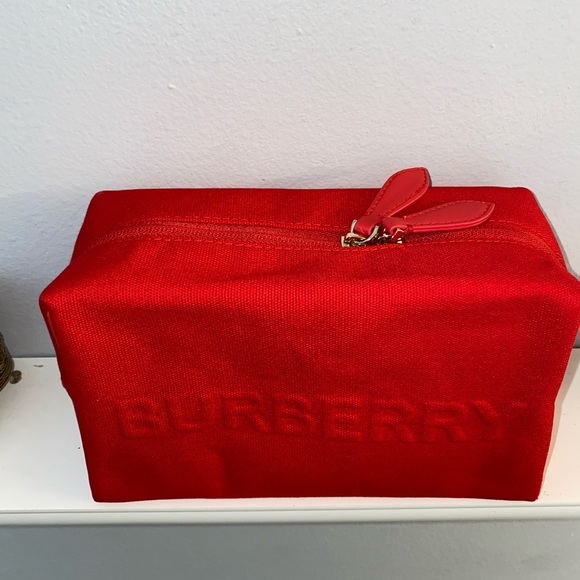 Burberry Beauty Red Cosmetic Bag - Picture 3 of 9